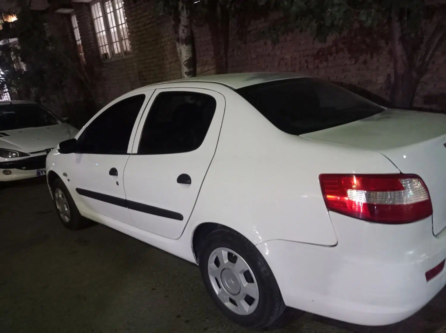 خودرو رانا، EL آگهی ann_20093201