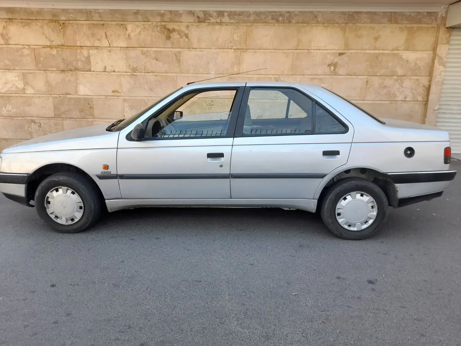 پژو 405 GLX - دوگانه سوز - 1395