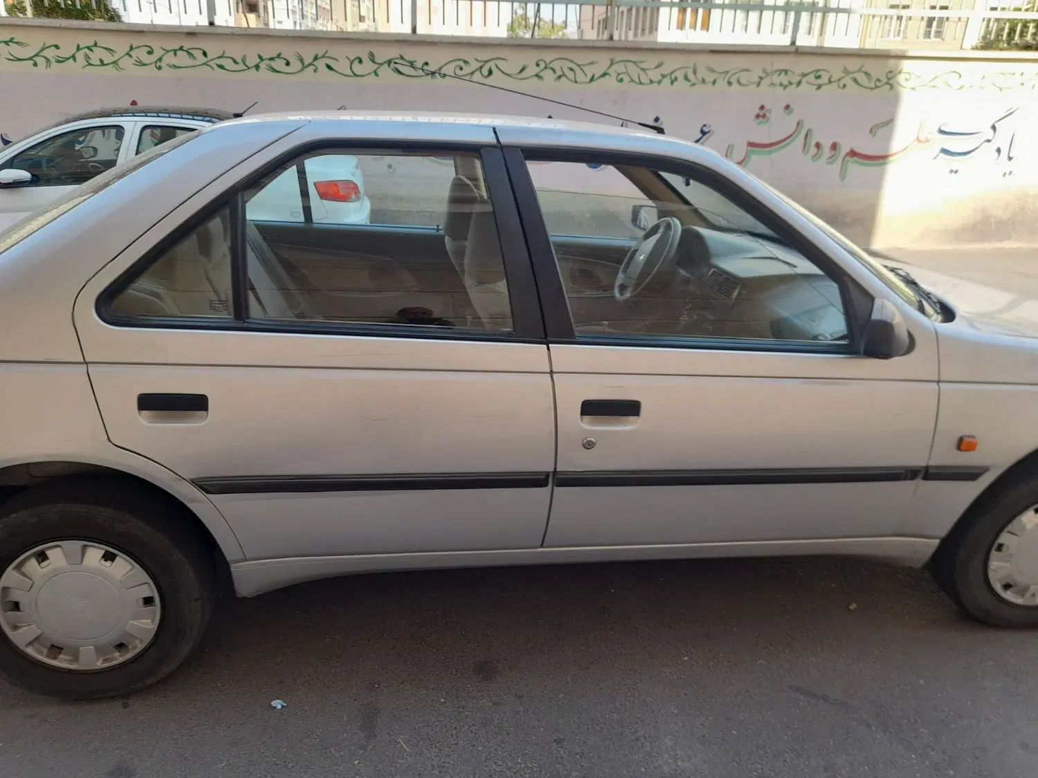 خودرو پژو، 405 آگهی ann_20093281