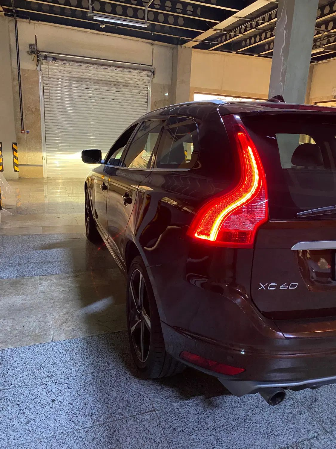 ولوو XC60 R-DESIGN - 2014