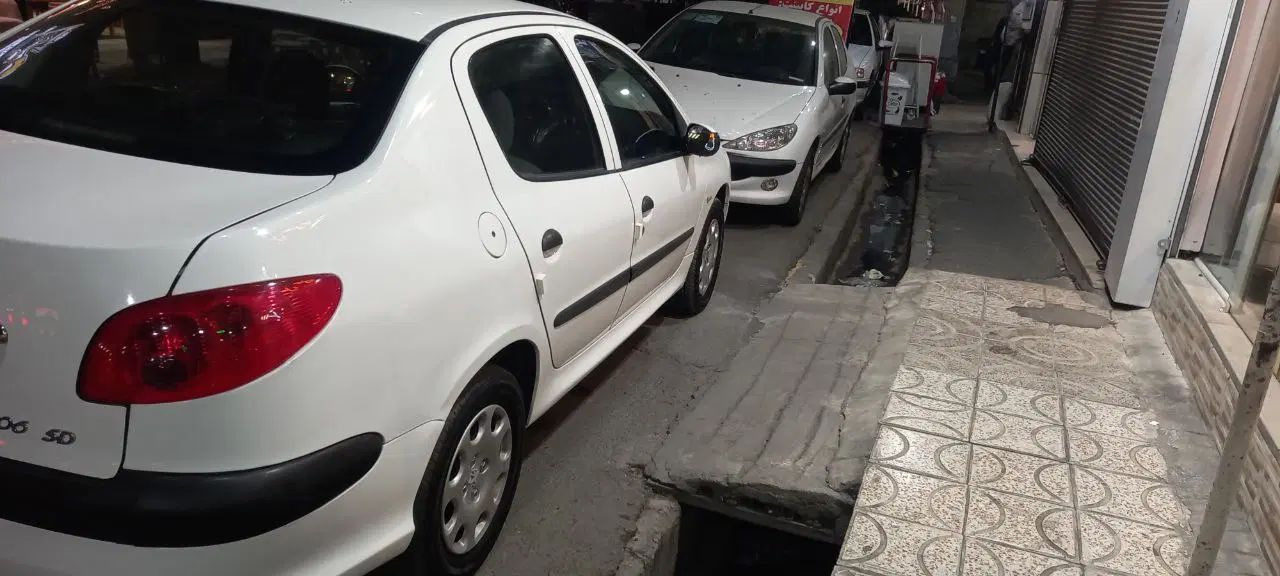 پژو ۲۰۶ صندوق دار v8 - 1397