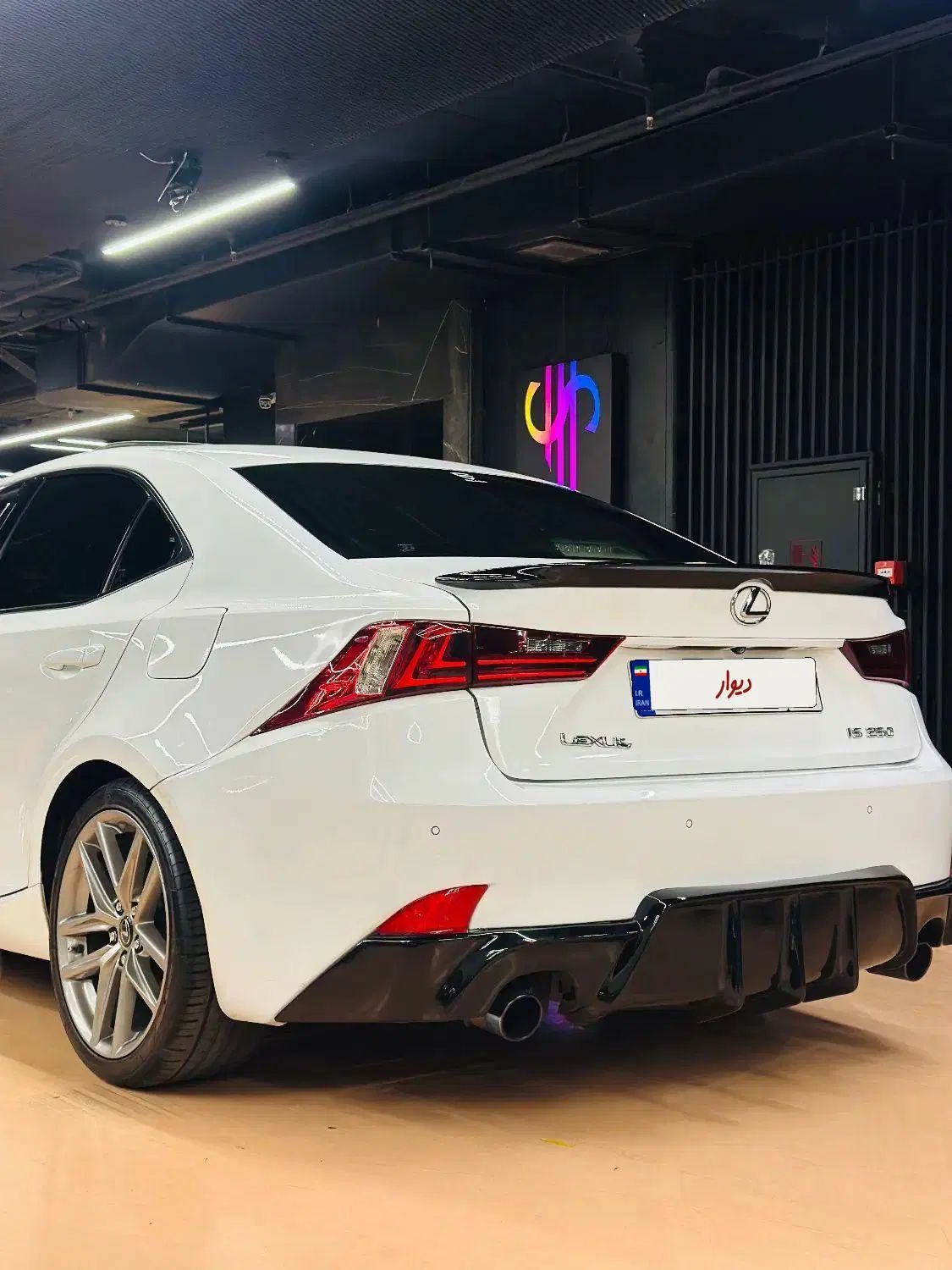 لکسوس IS 250 Fsport - 2015