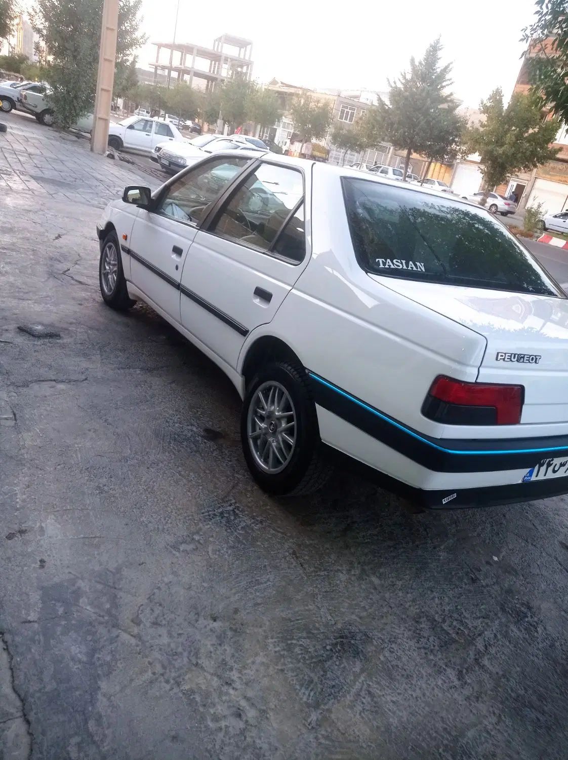 پژو 405 GLX - 1390