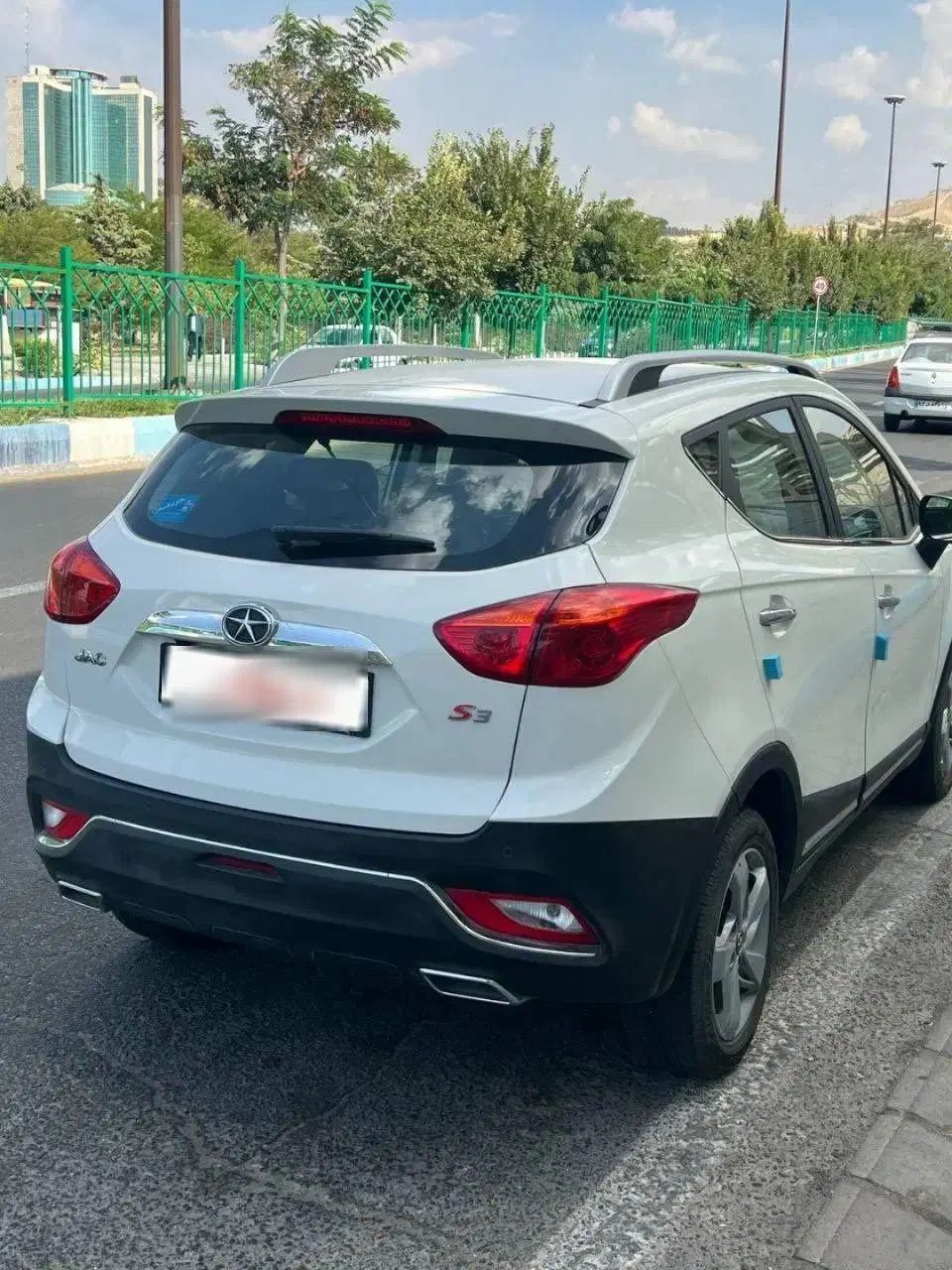 جک S3 اتوماتیک - 1400