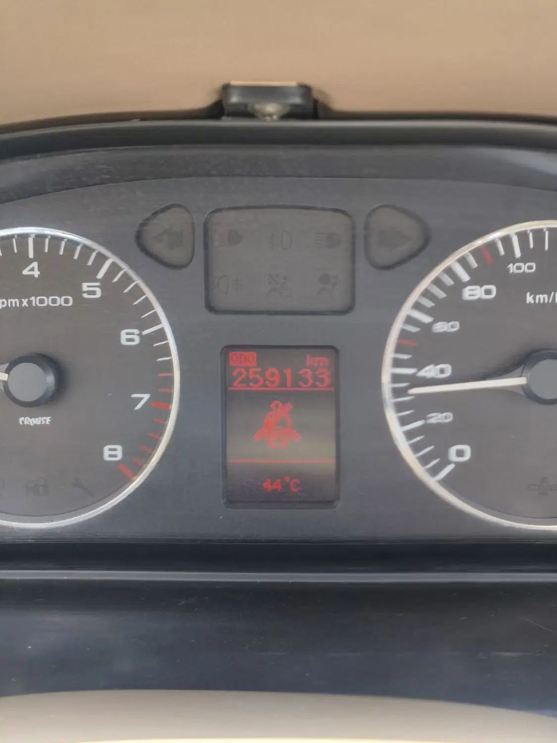 سمند LX XU7 - 1396