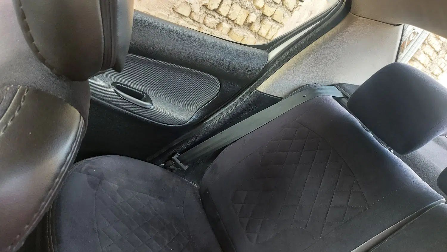 پژو ۲۰۶ صندوق دار v8 - 1390