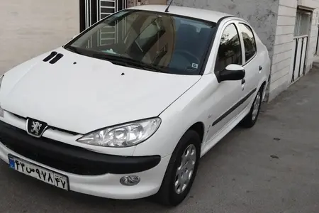پژو ۲۰۶ صندوق دار v8 - 1396