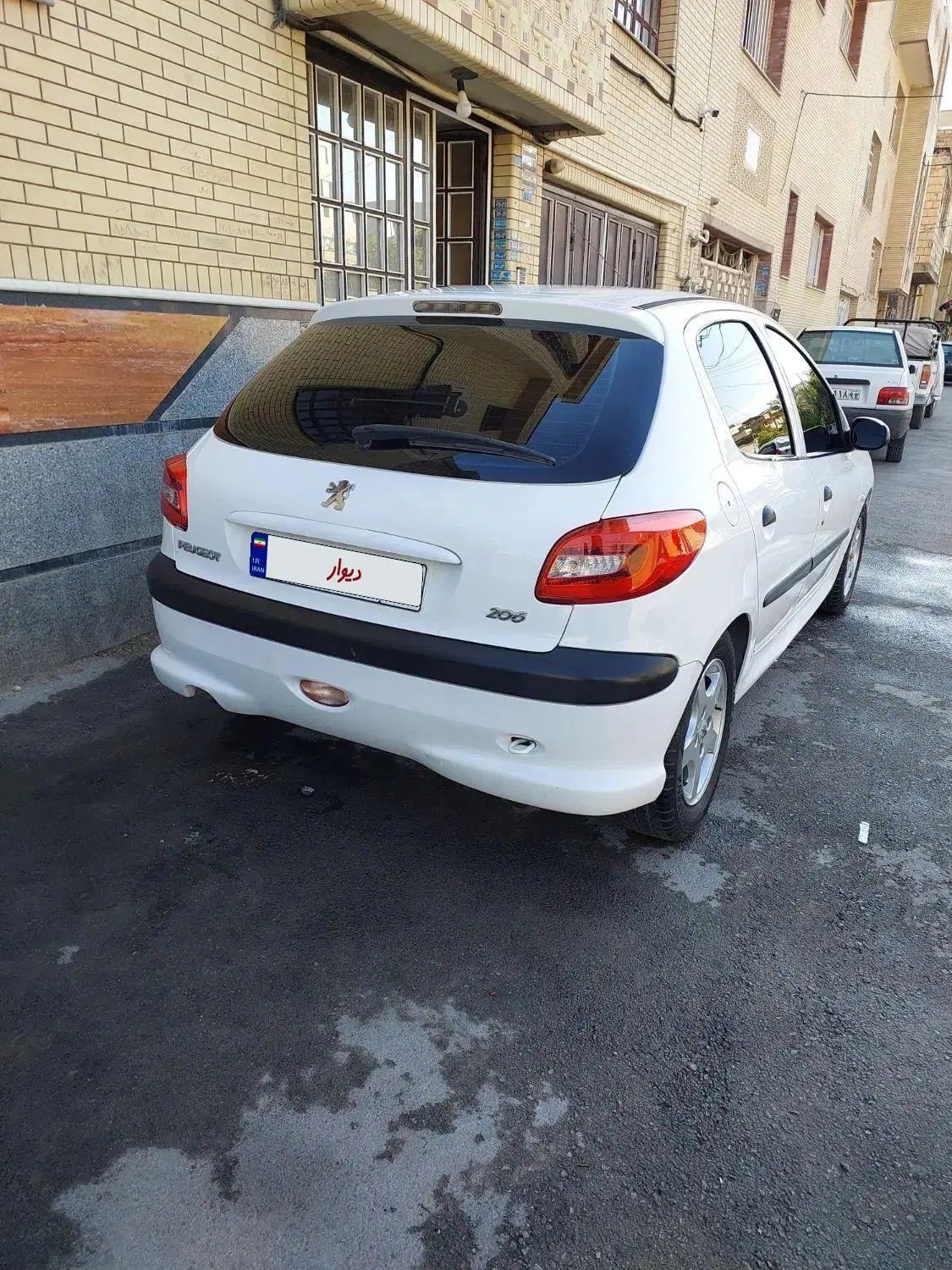 پژو 206 تیپ 2 - 1390