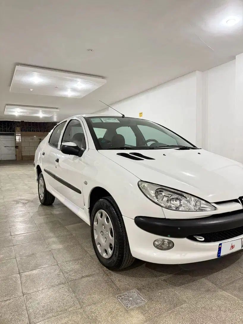 پژو ۲۰۶ صندوق دار v8 - 1397