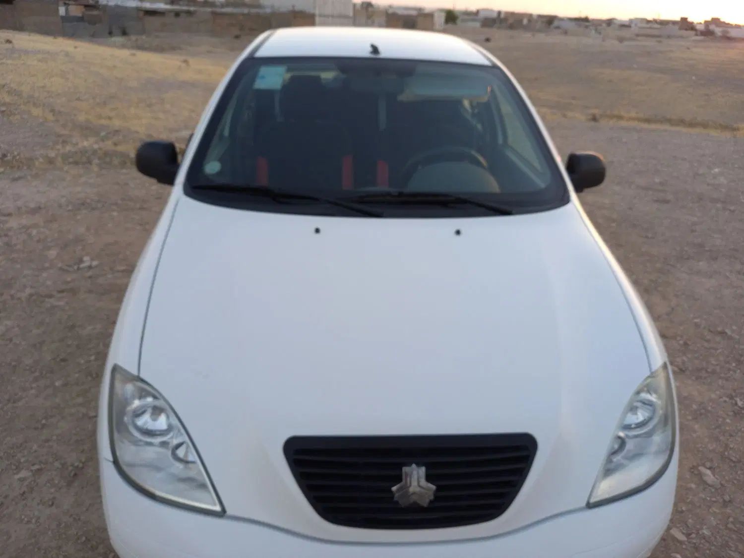 تیبا صندوق دار SX - 1401