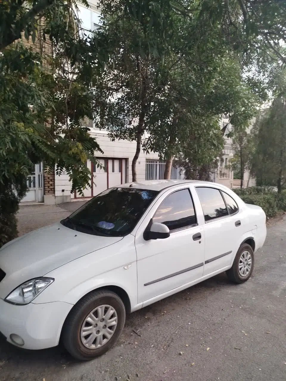 تیبا صندوق دار SX - 1399