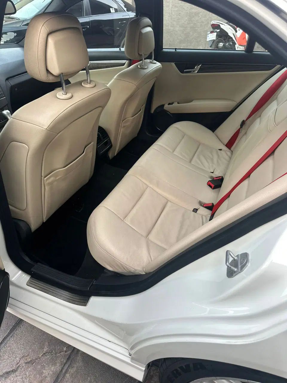 بنز C 350 - 2010