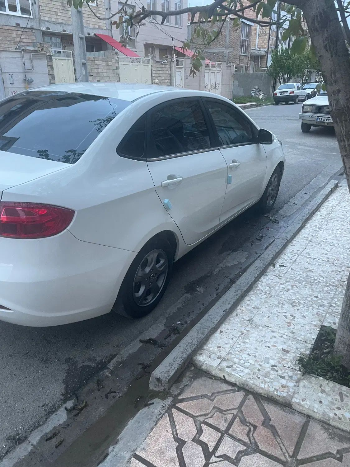 جک J4 اتوماتیک آپشنال - 1402