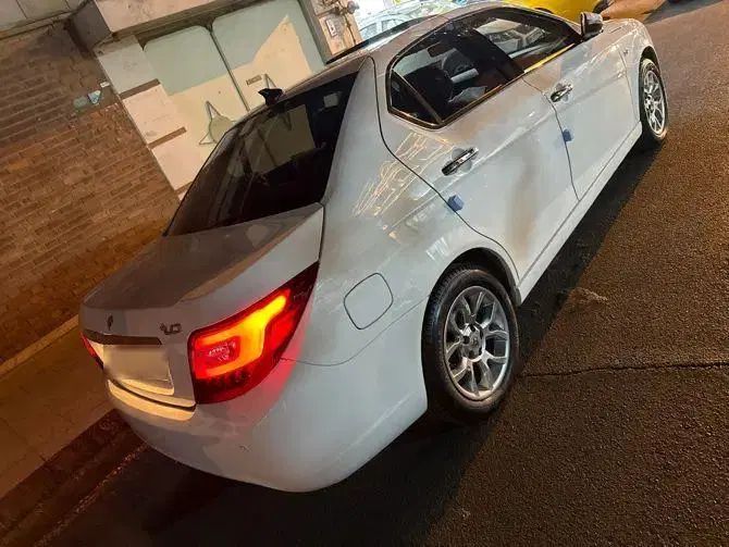 دنا پلاس توربو 6 دنده - 1401