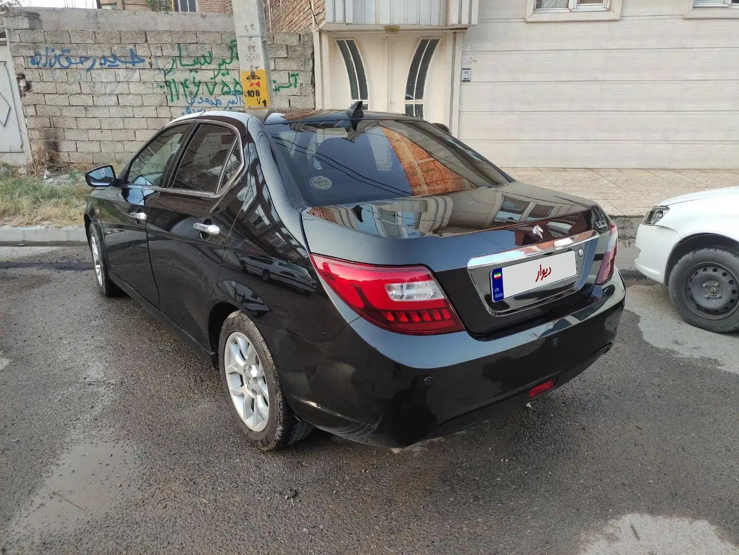دنا پلاس توربو اتوماتیک - 1401
