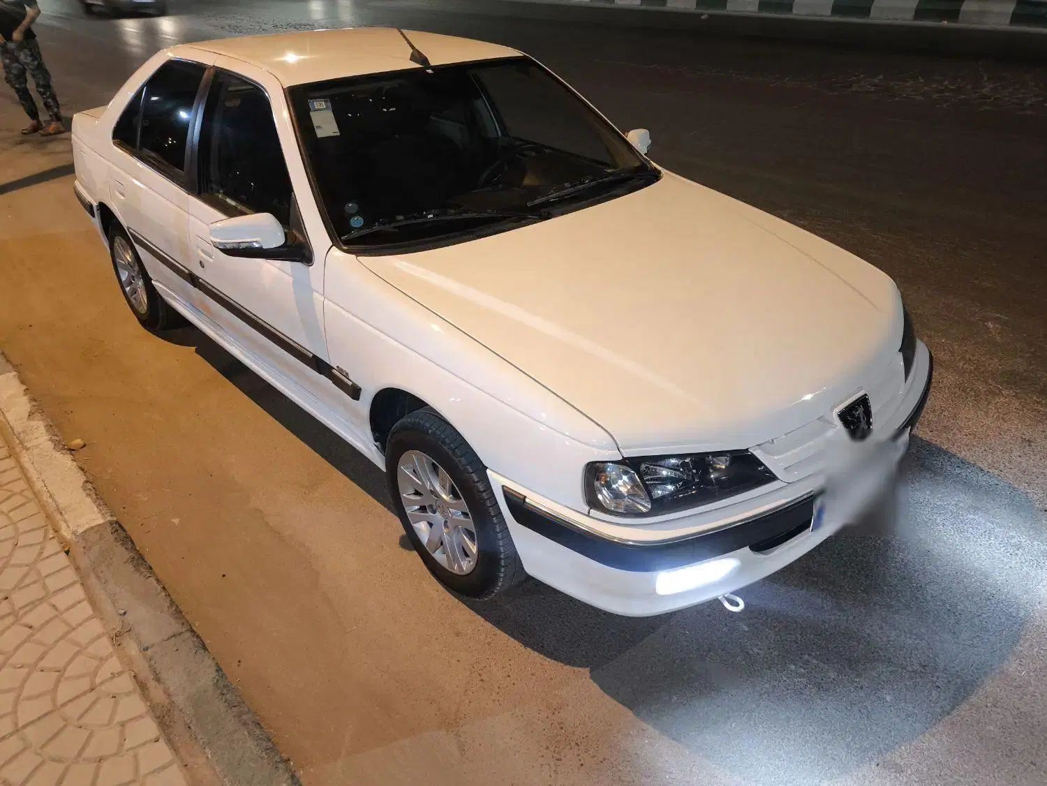 خودرو پژو، پارس آگهی ann_20095899