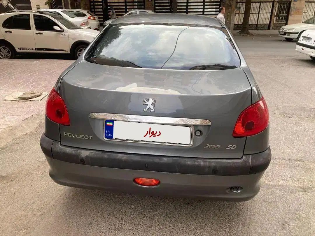 پژو ۲۰۶ صندوق دار v8 - 1394