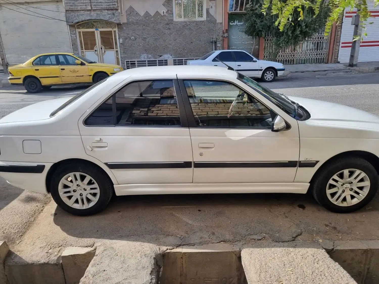 پژو پارس ELX-XU7P سفارشی - 1401