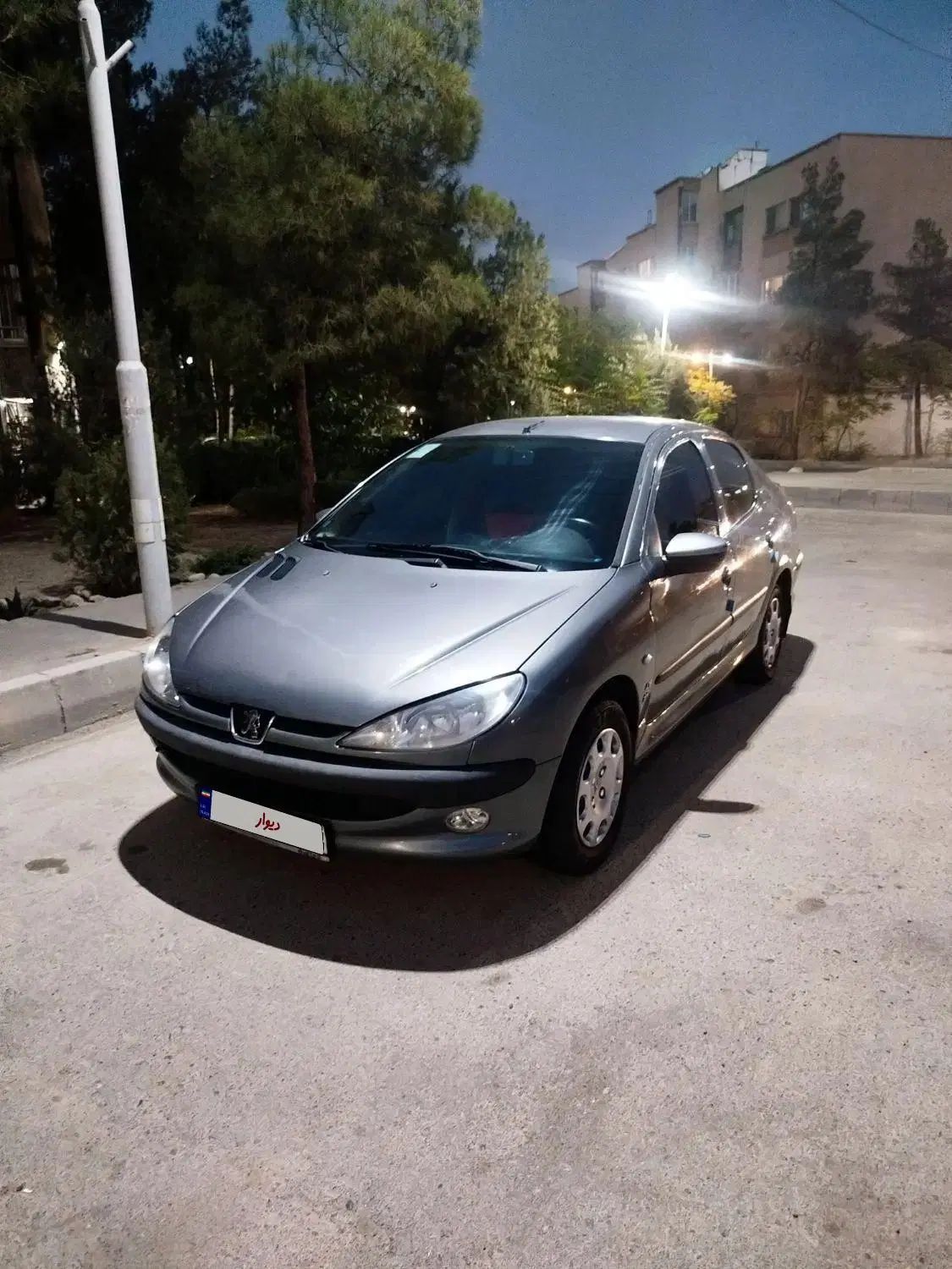 پژو ۲۰۶ صندوق دار v8 - 1394