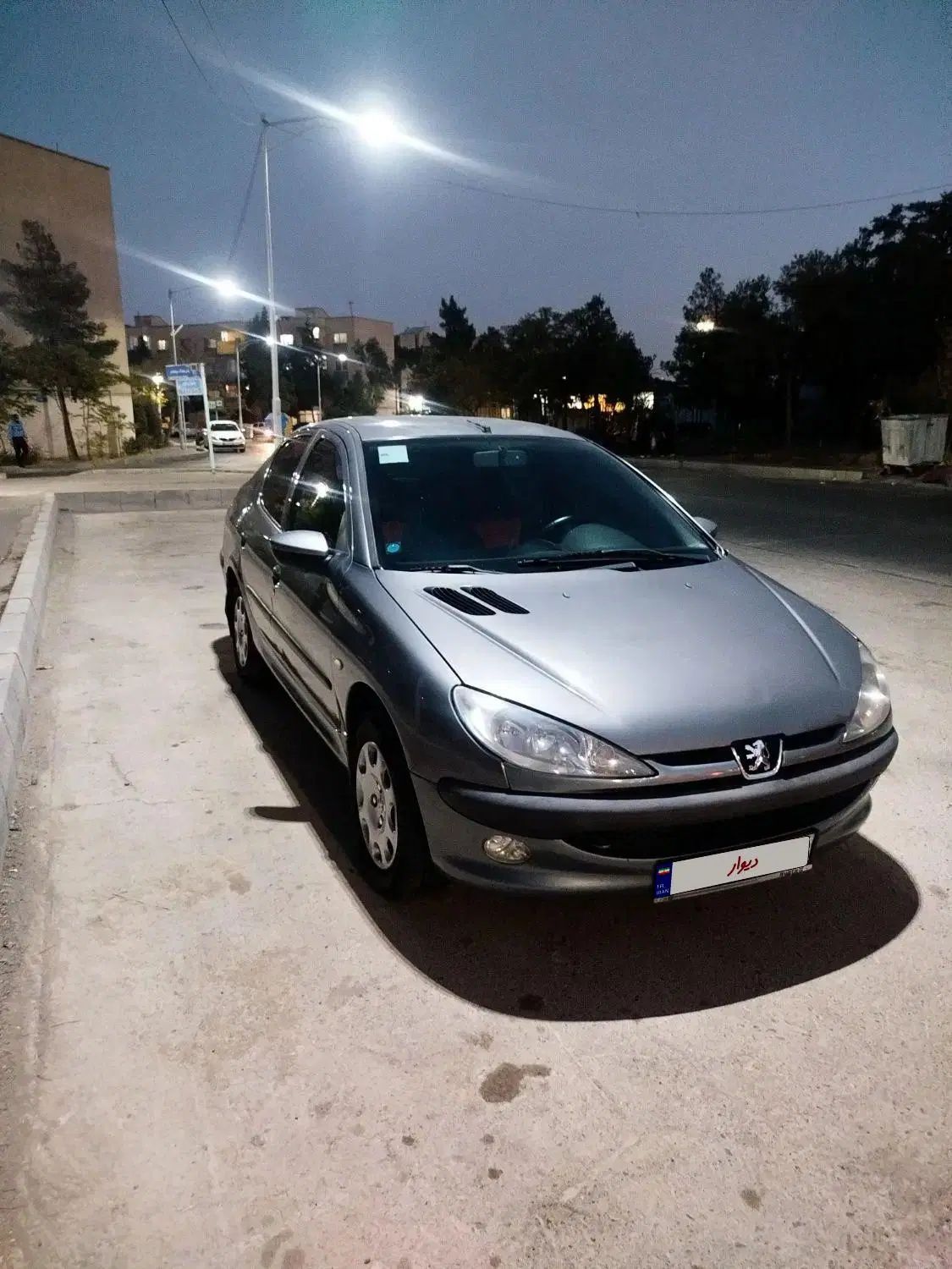 پژو ۲۰۶ صندوق دار v8 - 1394