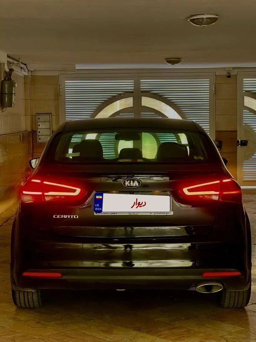 کیا سراتو 2.0 لیتر اتوماتیک GT لاین - 2017