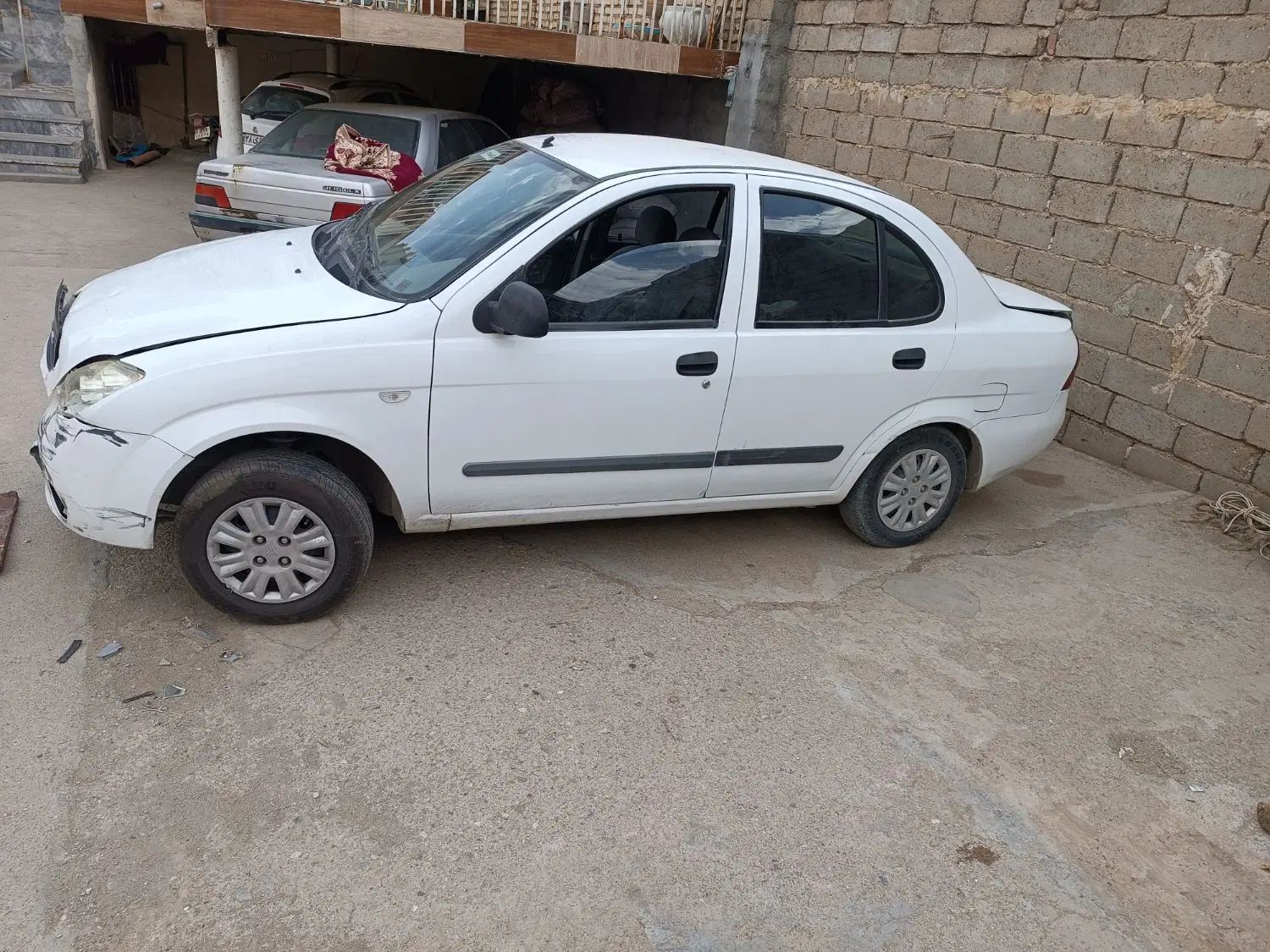 تیبا صندوق دار SX - 1393