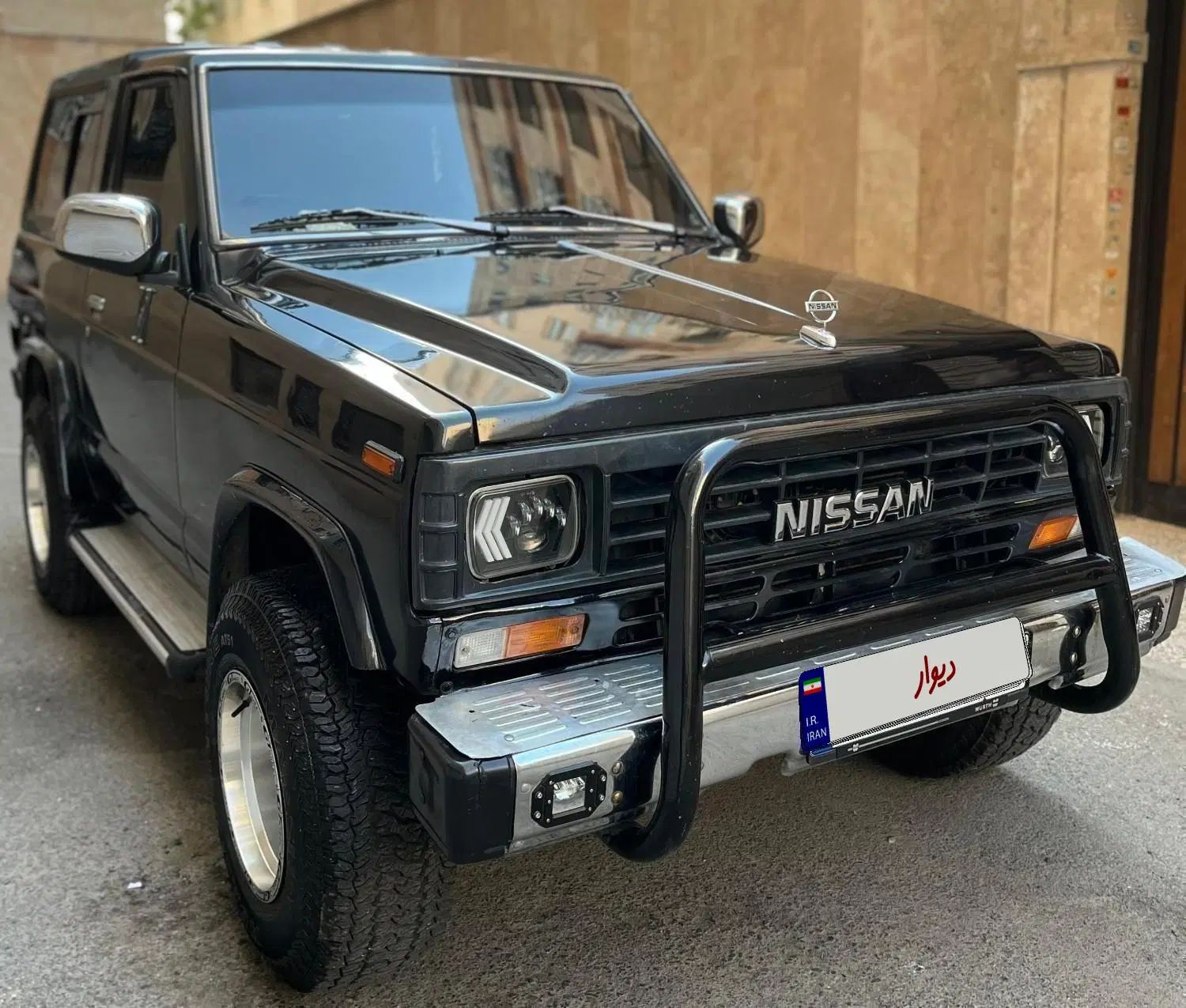نیسان پاترول دو درب دنده‌ای - 2000