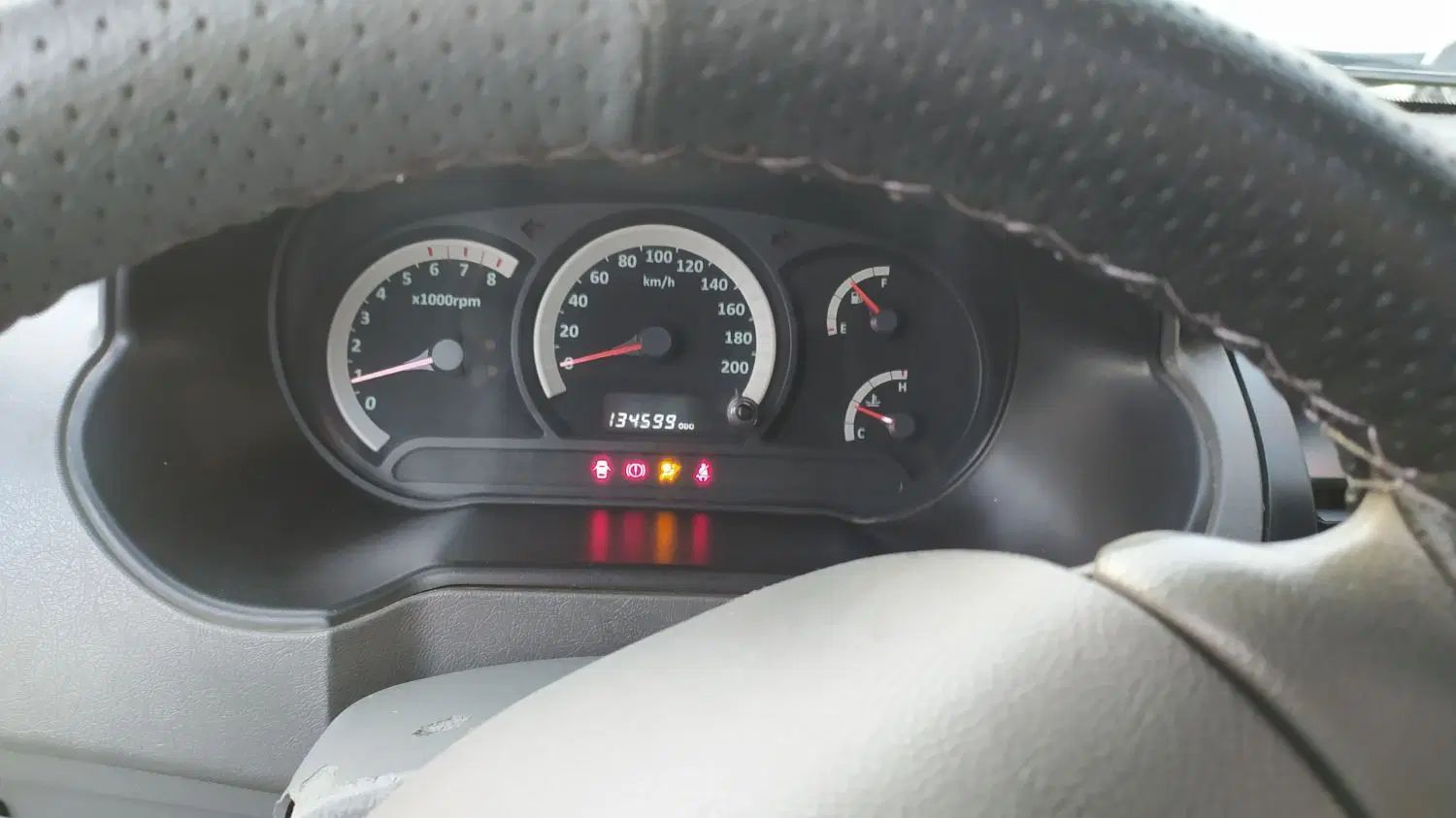 تیبا صندوق دار SX - 1393