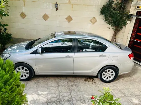 خودرو ولوو، C30 آگهی ann_20097046