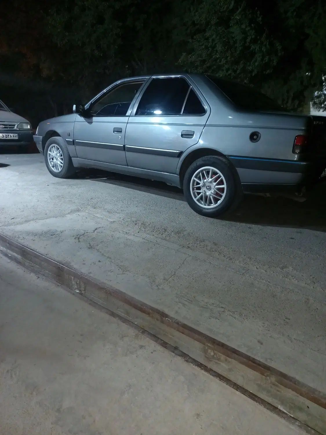 پژو 405 GLX - 1389