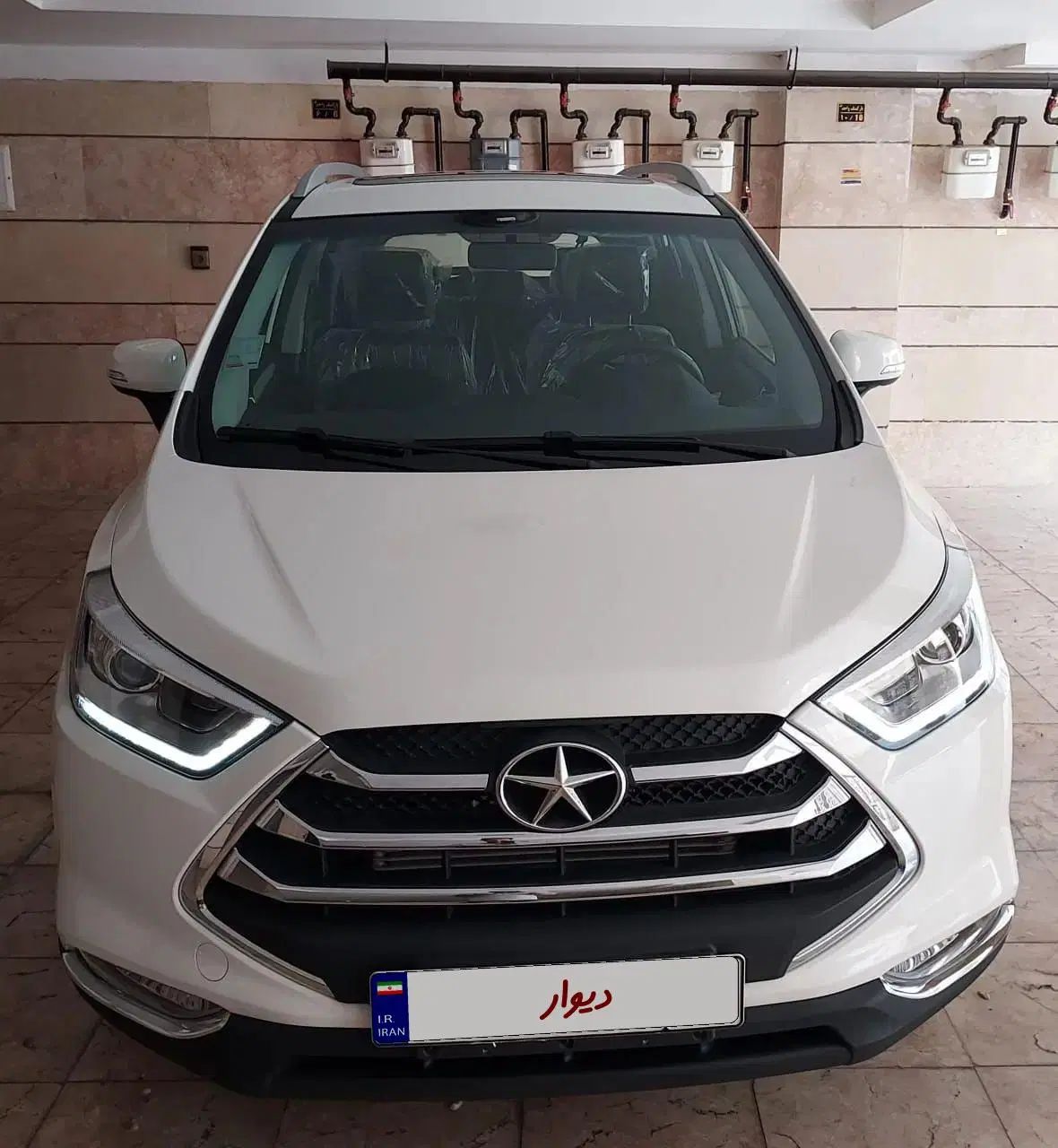 جک S3 اتوماتیک - 1402