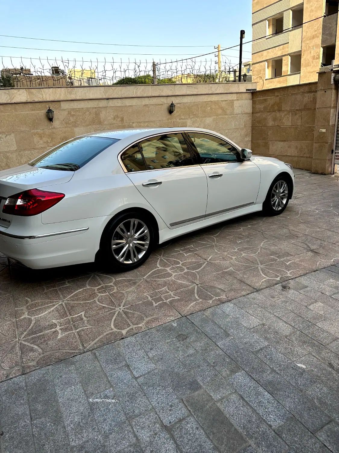 خودرو هیوندای، جنسیس آگهی ann_20097319