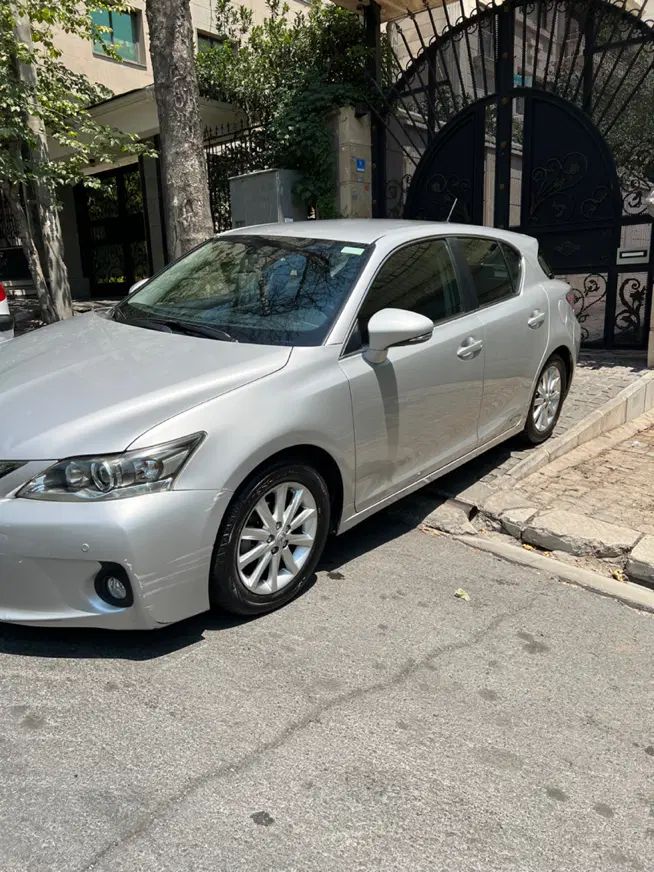 لکسوس CT 200H - 2013