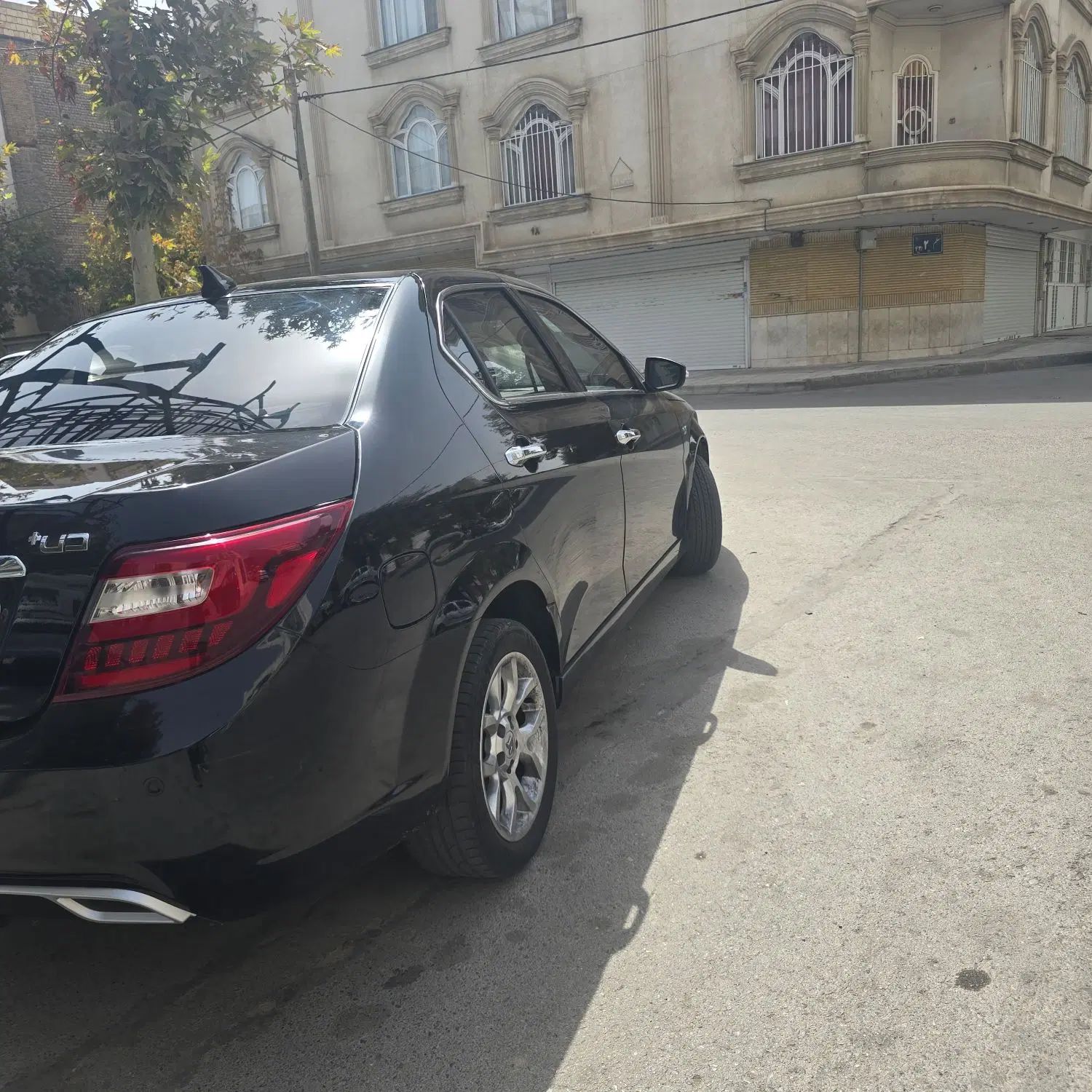 دنا پلاس توربو اتوماتیک - 1401