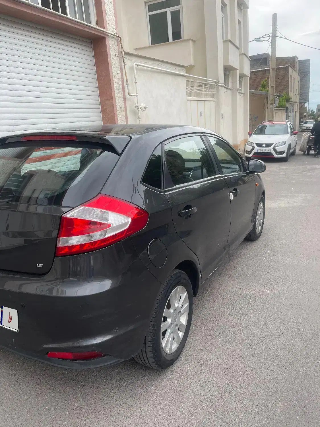 ام وی ام 315 هاچ بک اسپرت لاکچری - 1394