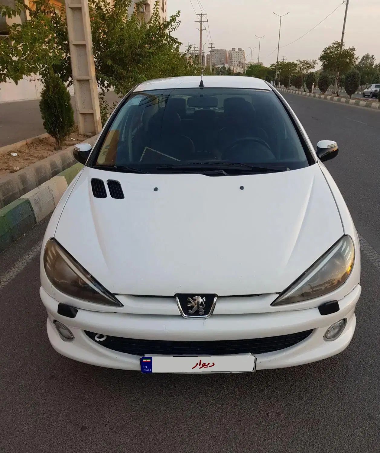 پژو ۲۰۶ صندوق دار v8 - 1388