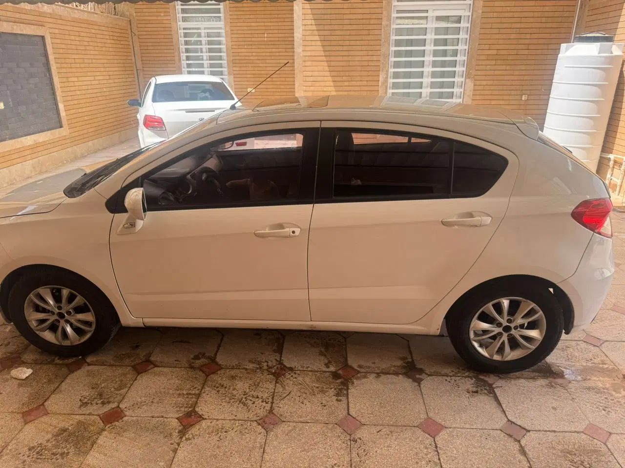 خودرو برلیانس، H220 آگهی ann_20098042