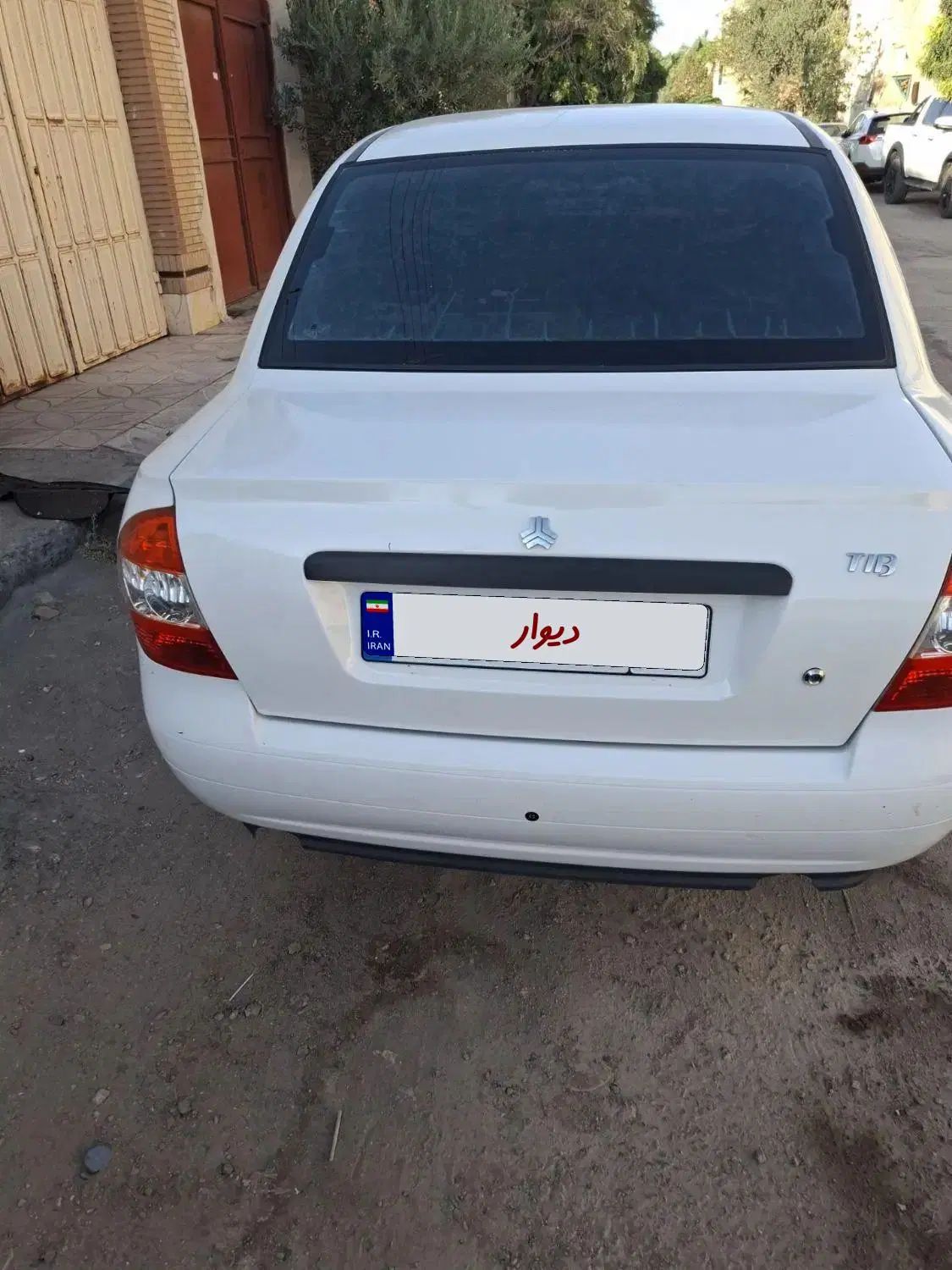 تیبا صندوق دار SX - 1400