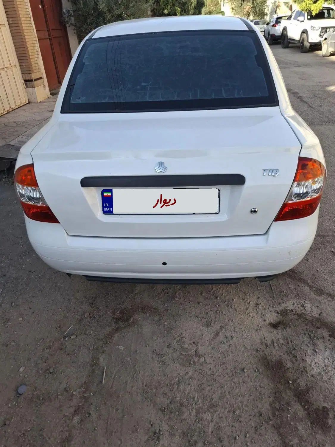 تیبا صندوق دار SX - 1400