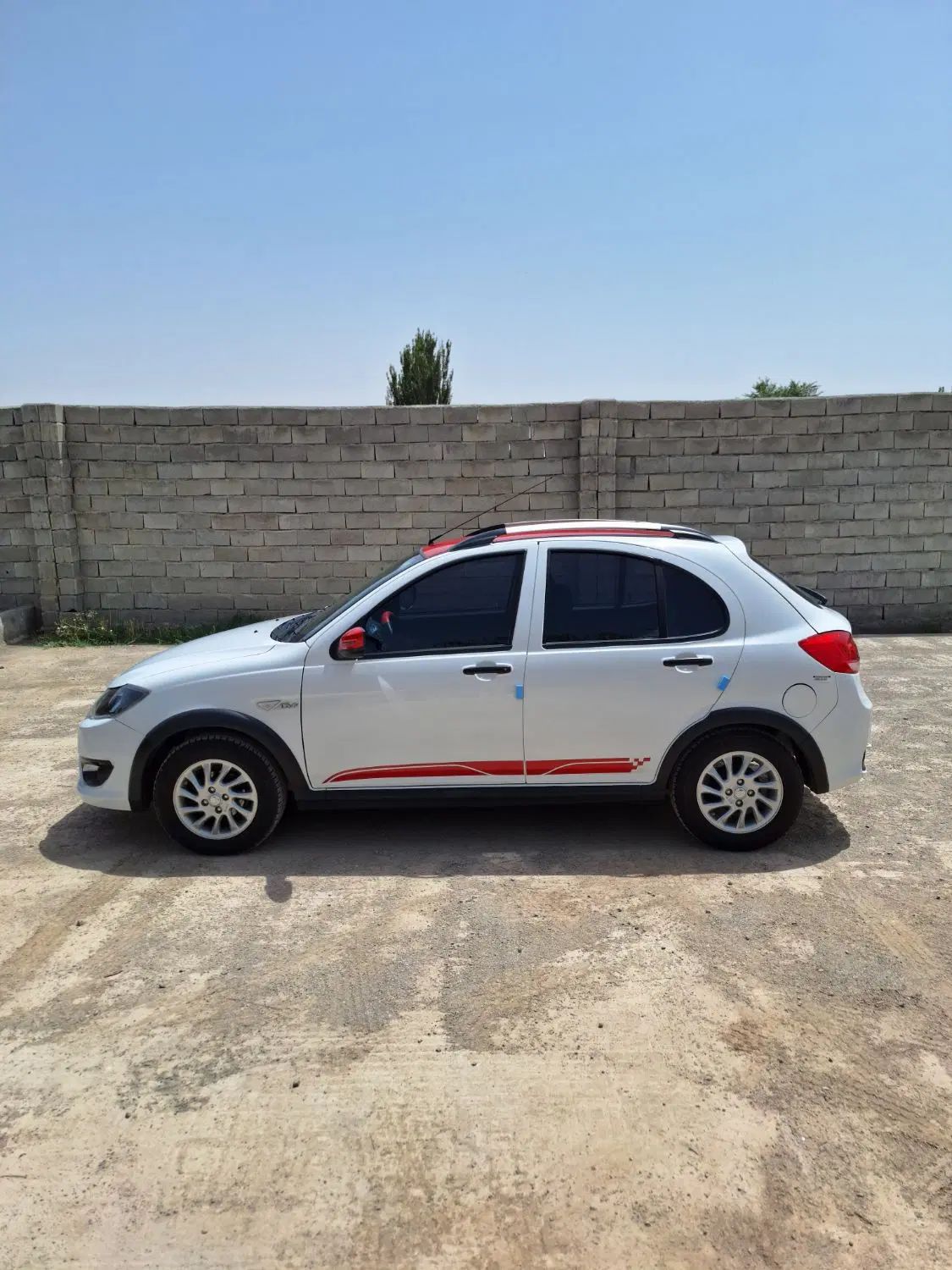 کوییک R دنده‌ای - 1403