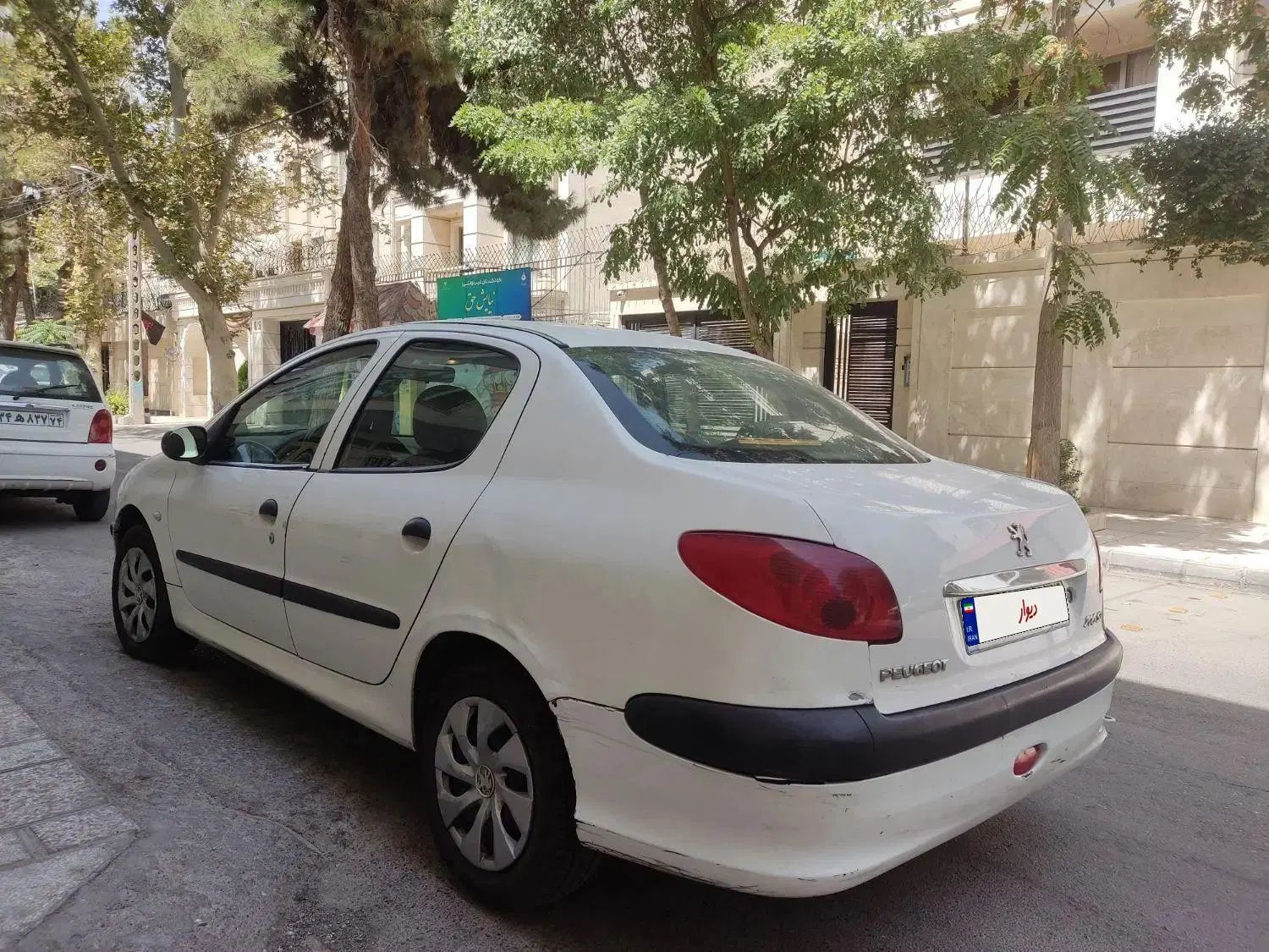 خودرو پژو، ۲۰۶ صندوق دار آگهی ann_20098922