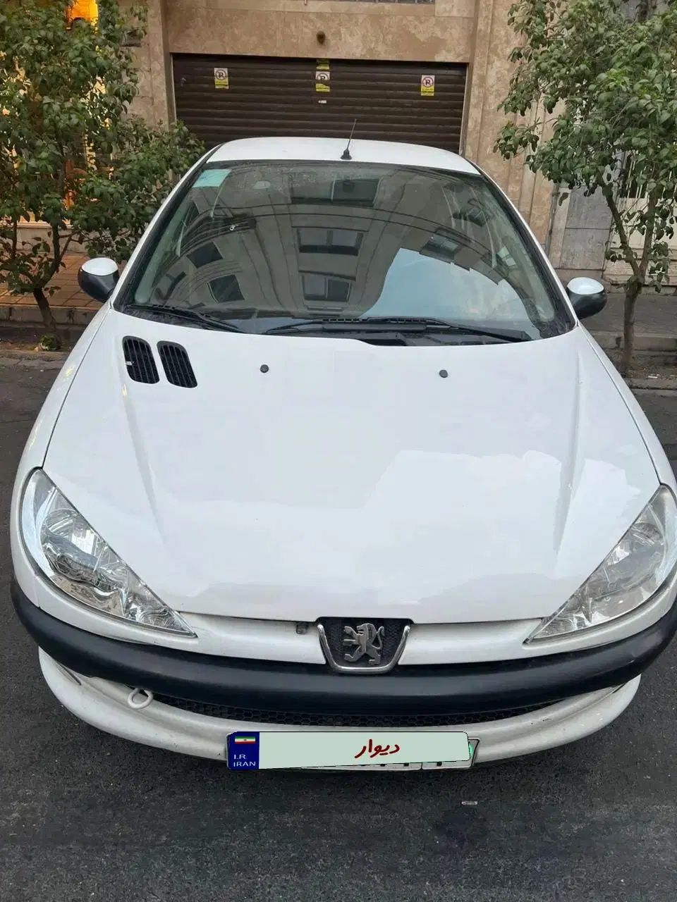 پژو ۲۰۶ صندوق دار v8 - 1394
