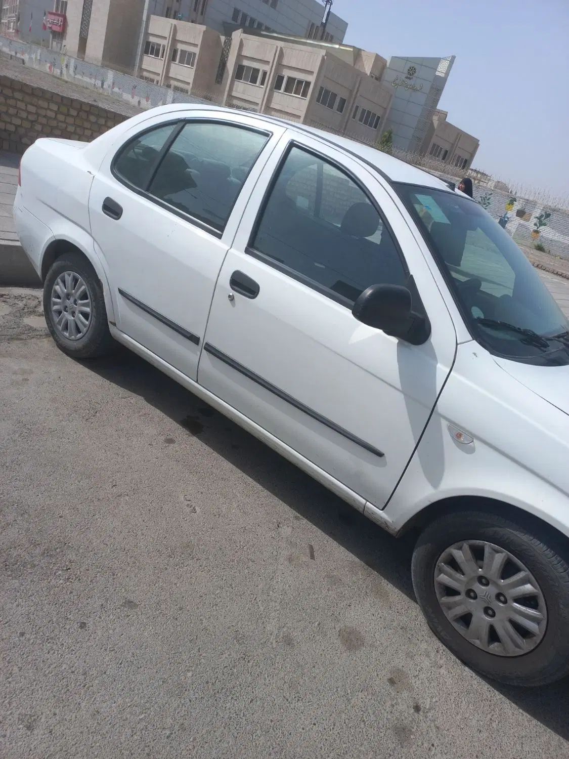 تیبا صندوق دار SX - 1400