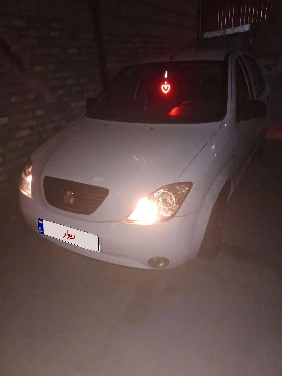 تیبا صندوق دار SX - 1400