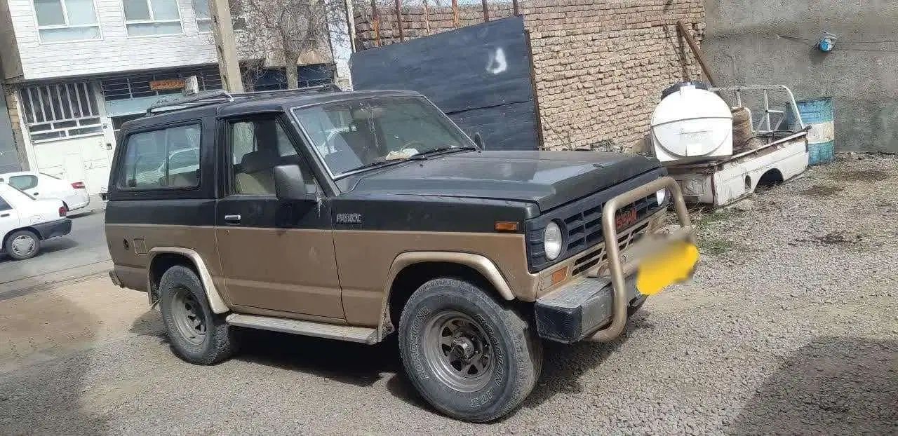 نیسان پاترول دو درب دنده‌ای - 1998