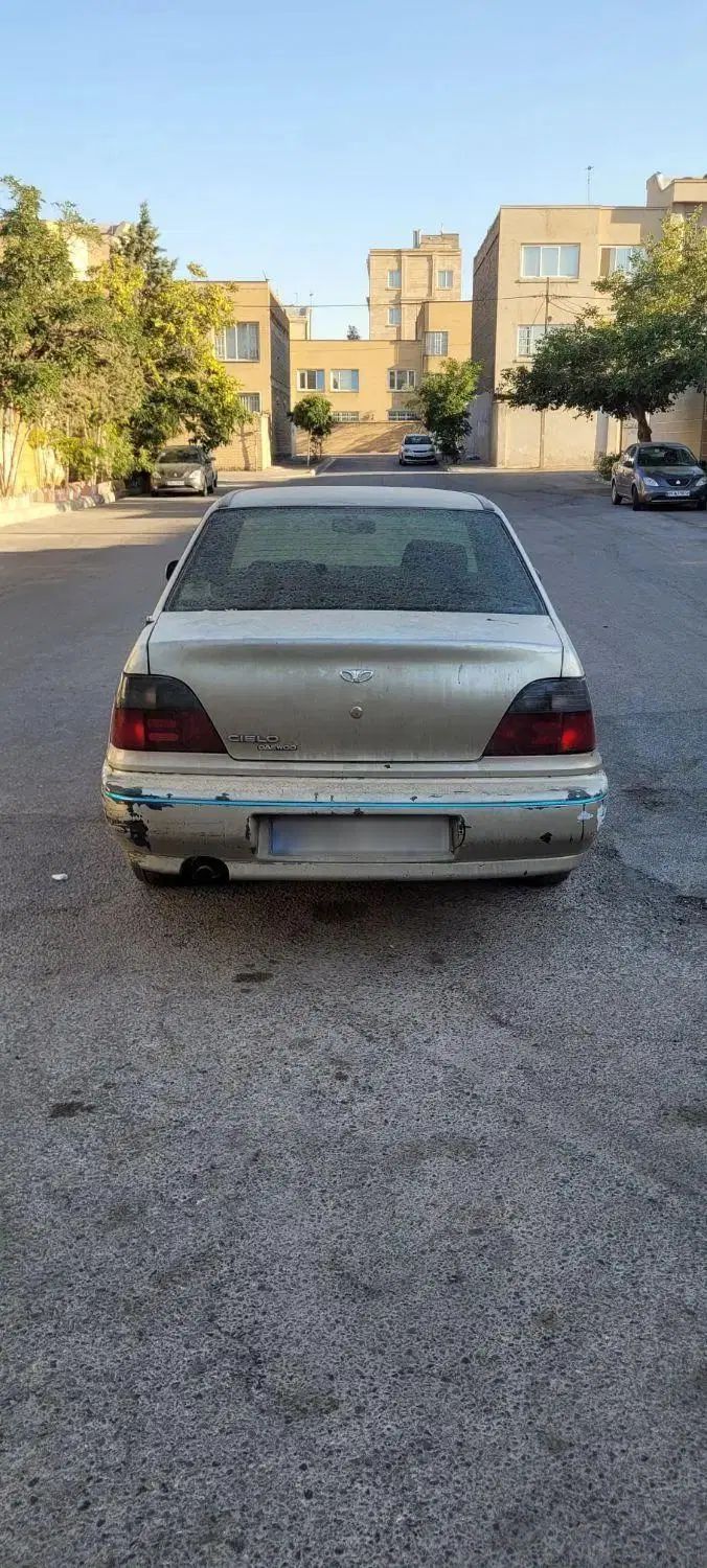 دوو سیلو سدان - 1382