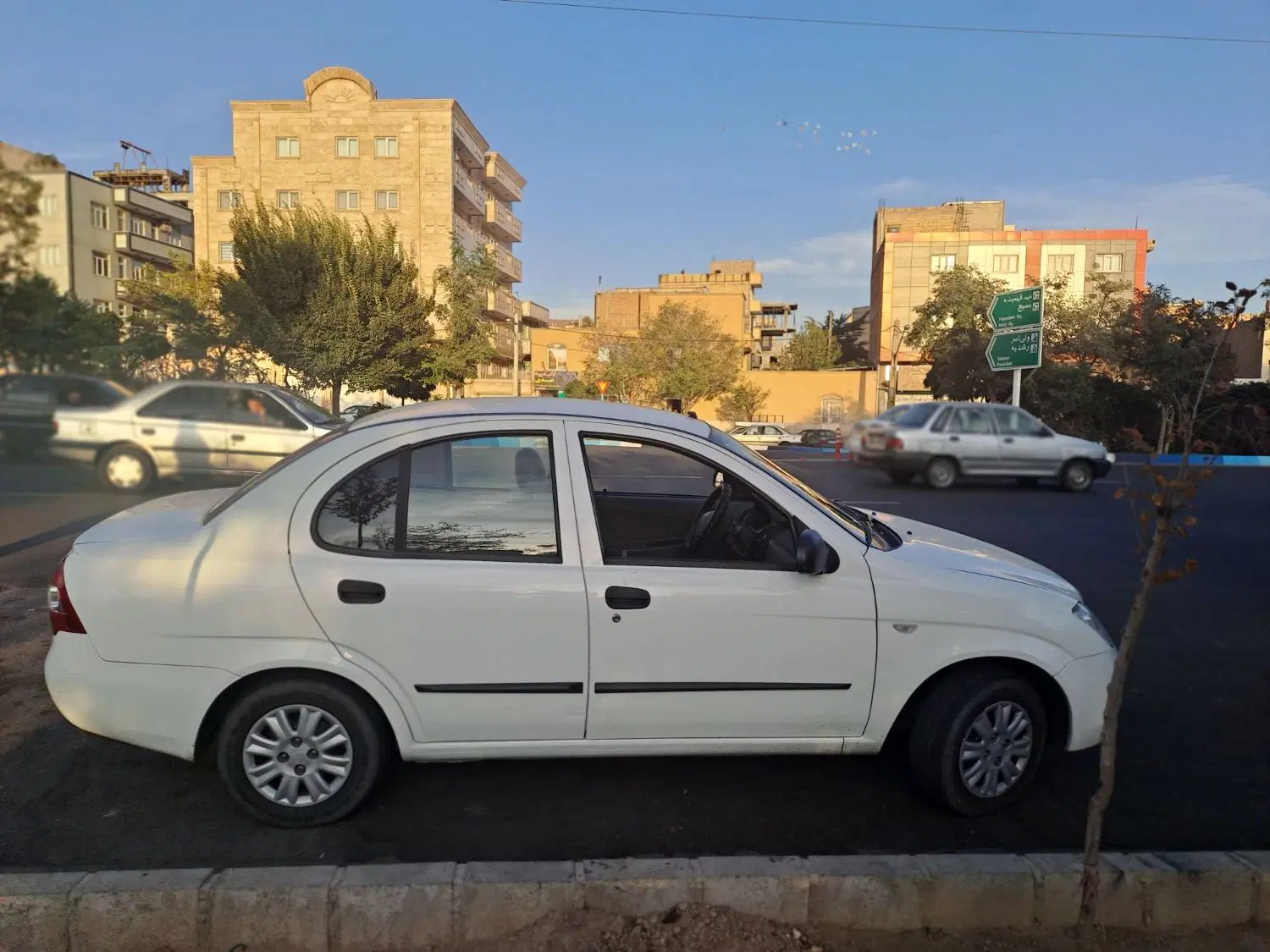 تیبا صندوق دار SX - 1399