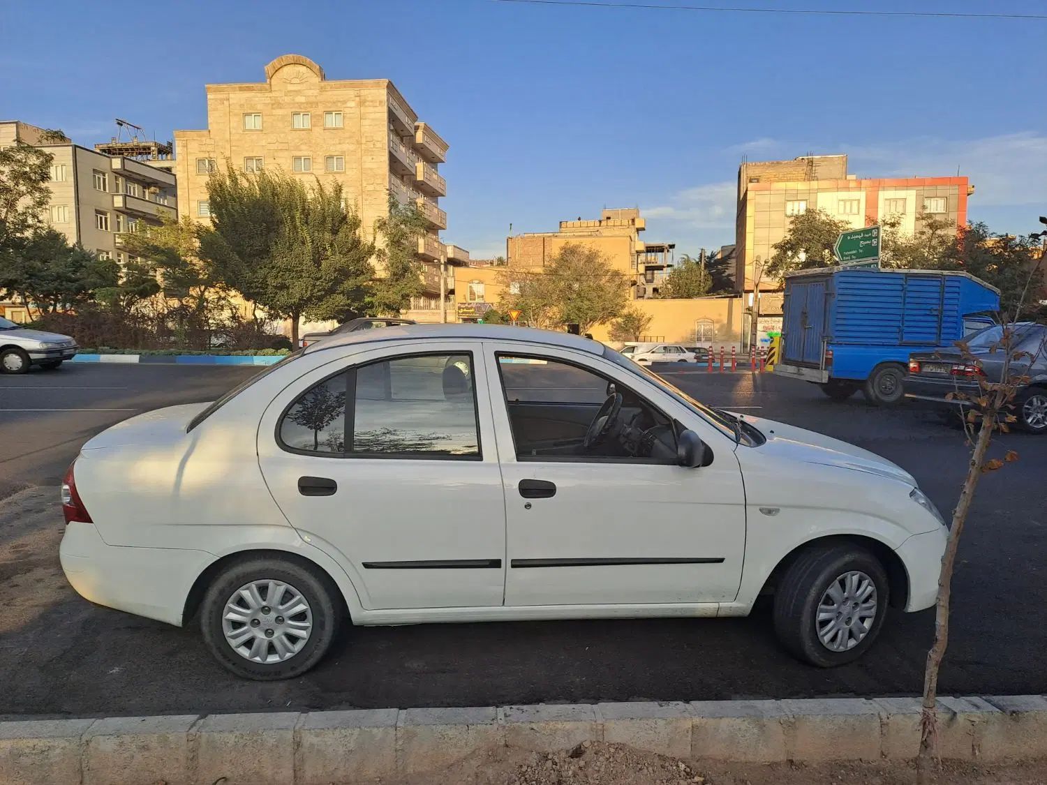 تیبا صندوق دار SX - 1399