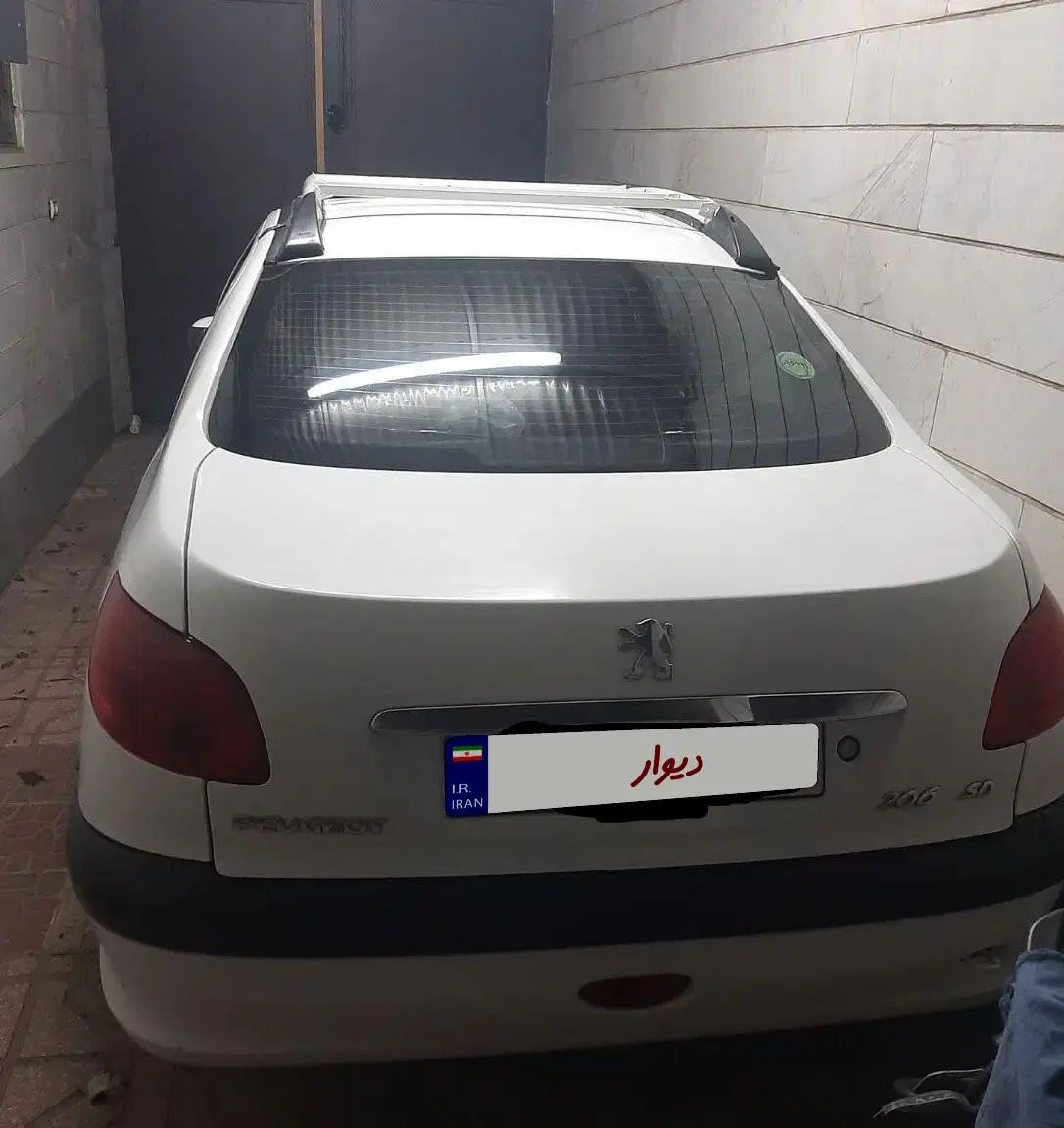 پژو ۲۰۶ صندوق دار v8 - 1394