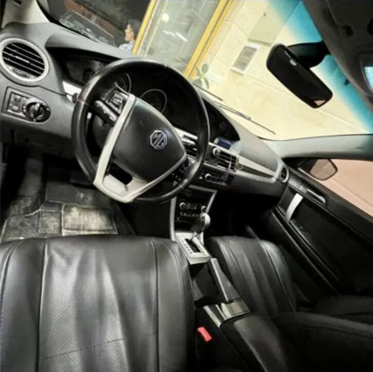 ام جی 6 لیفت بک GT فیس قدیم - 2012